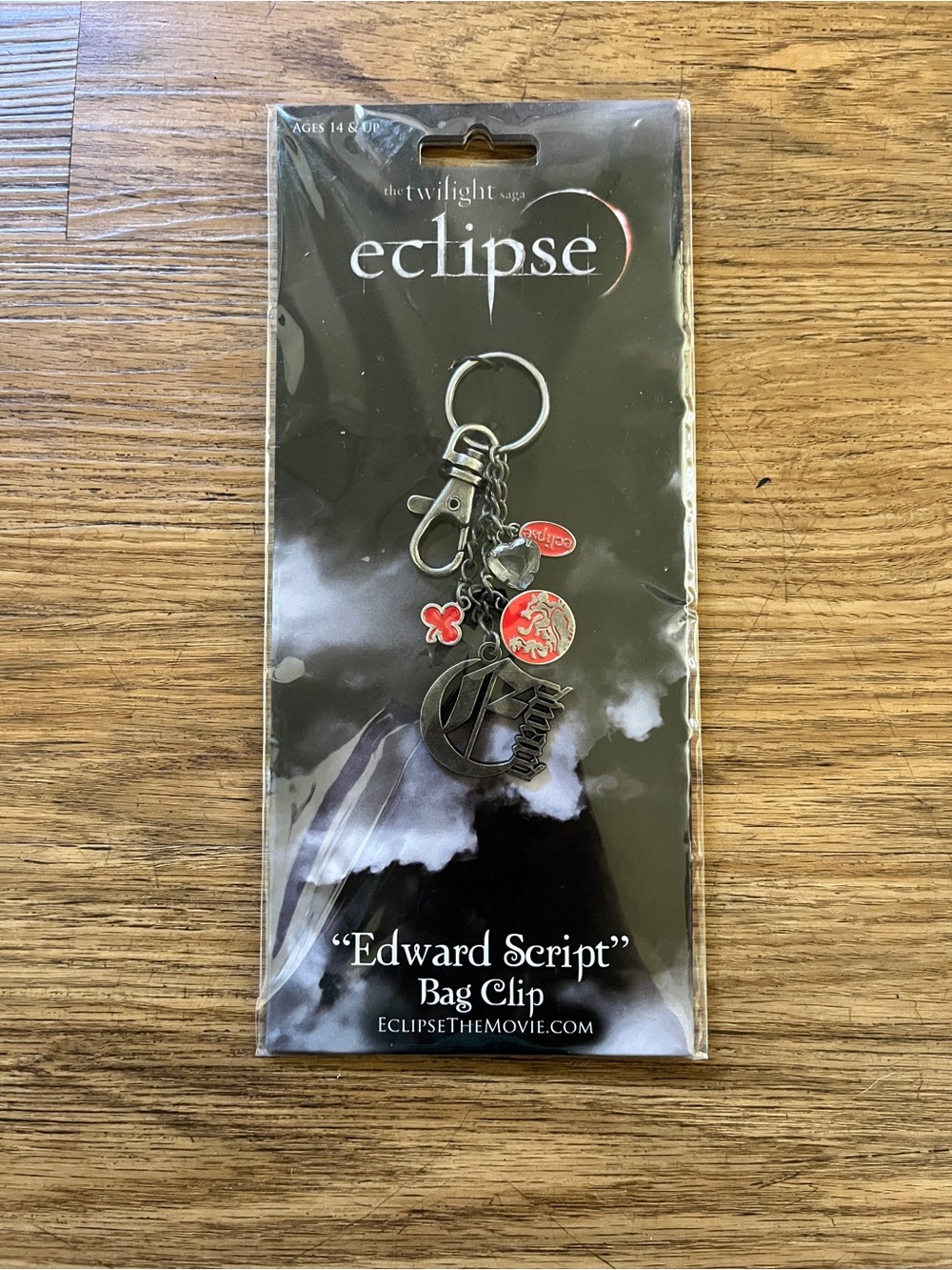 Twilight Saga Eclipse 'Edward Script' Red & Silver Bag Clip Keychain